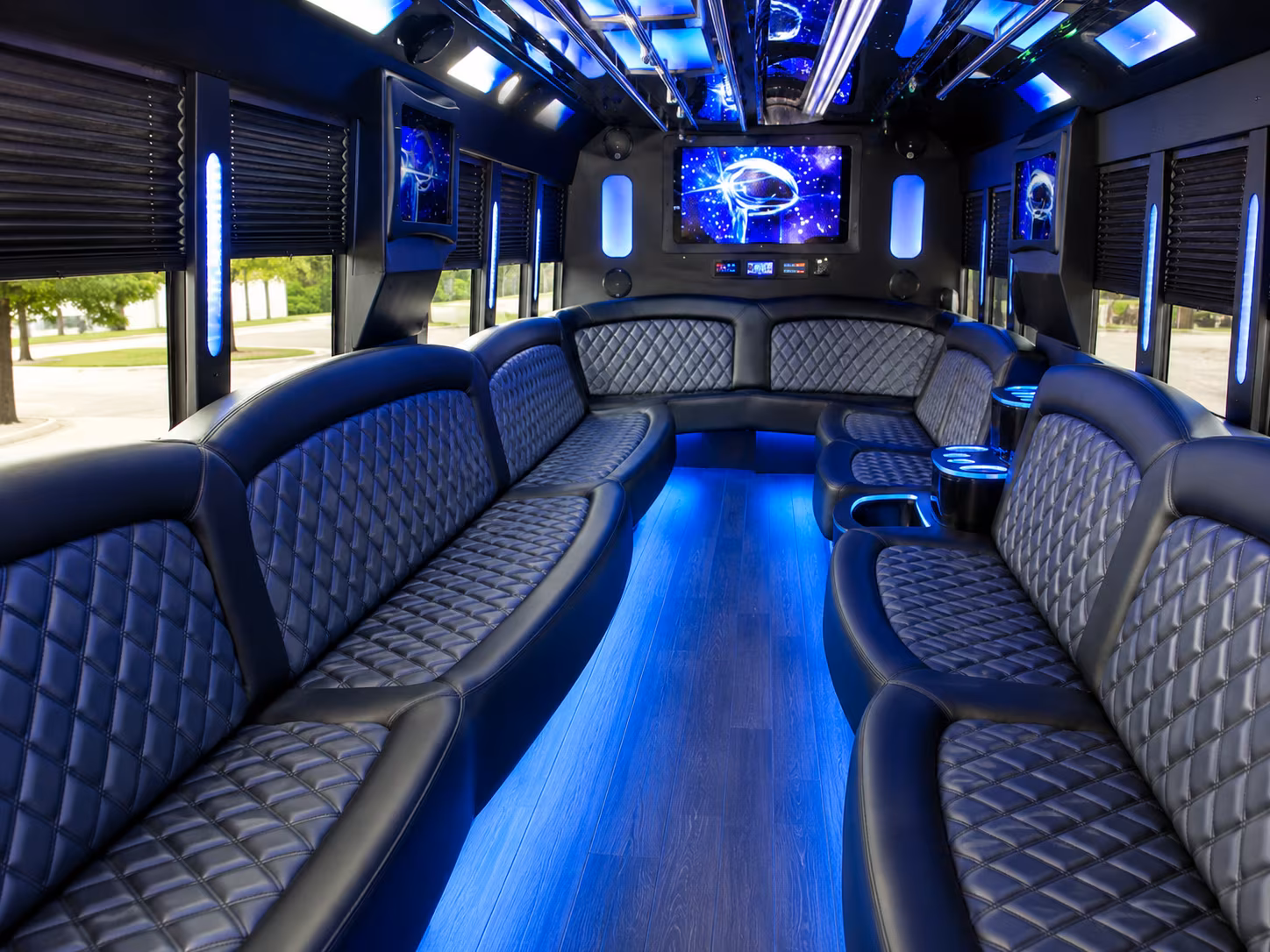 Fort Lauderdale Prom & Homecoming Transportation party bus exterior