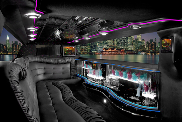chrysler 300 limo rental Alafaya interior