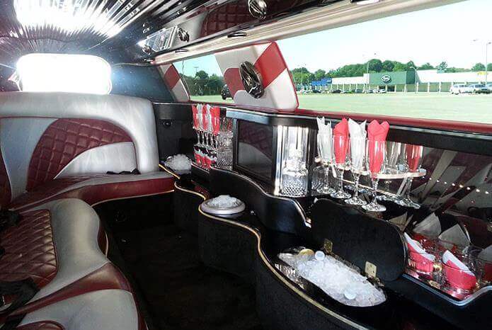 infiniti limo rental Bradenton interior